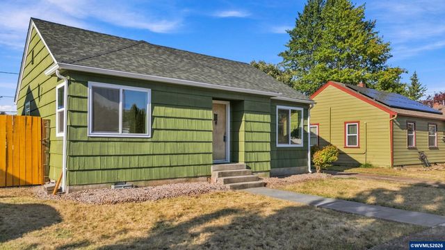 1059 15th Av SW, Albany, OR 97321