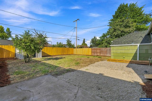 1059 15th Av SW, Albany, OR 97321