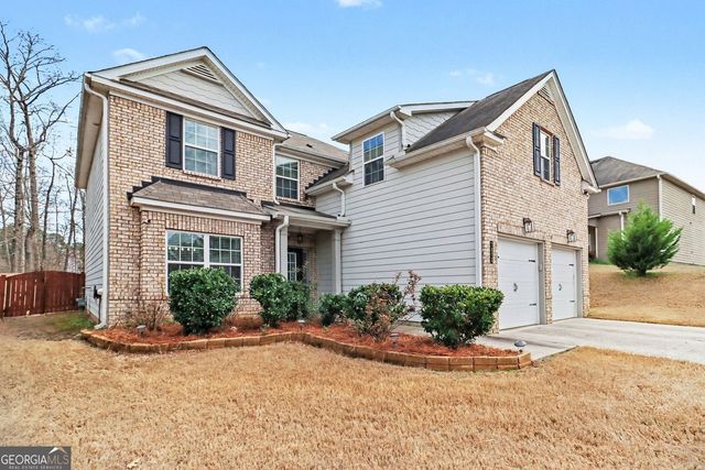3802 Village Crossing Lane, Ellenwood, GA 30294