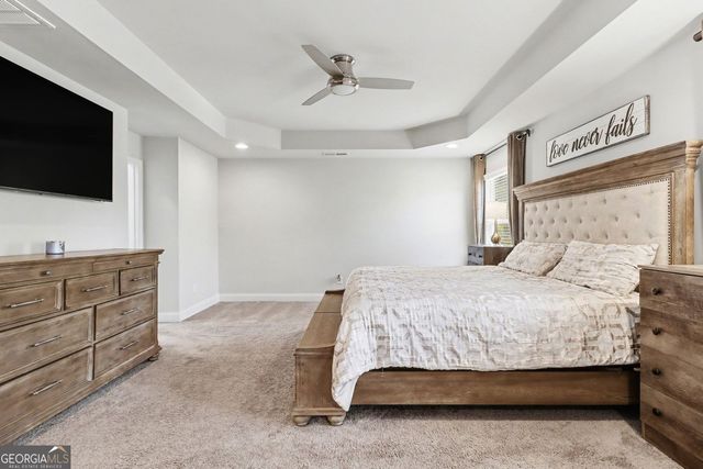 3802 Village Crossing Lane, Ellenwood, GA 30294