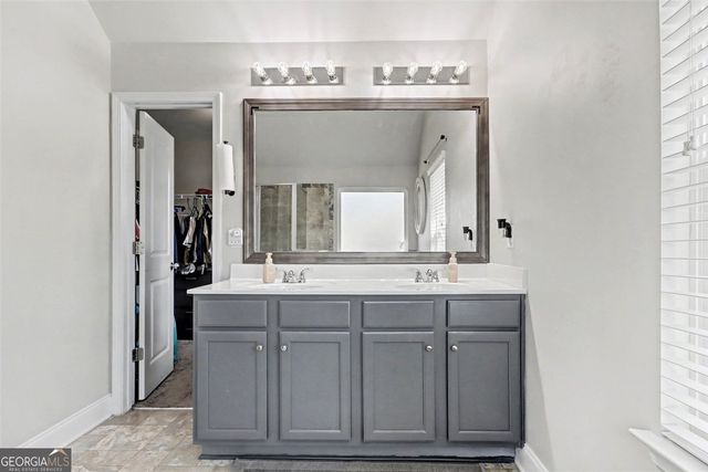 3802 Village Crossing Lane, Ellenwood, GA 30294