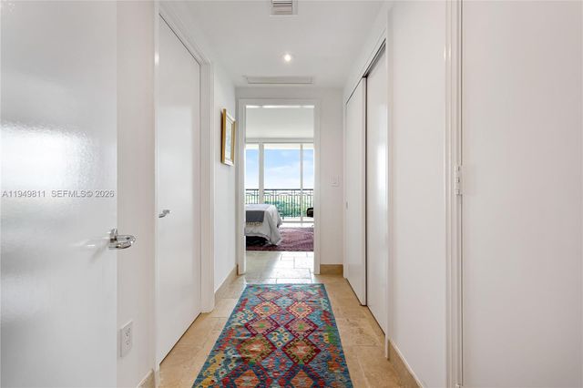 3400 SW 27th Ave 2104, Miami, FL 33133