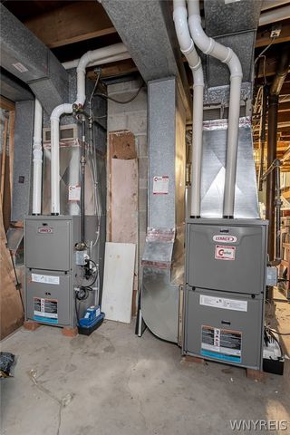 18 Fath Drive, Cheektowaga, NY 14225