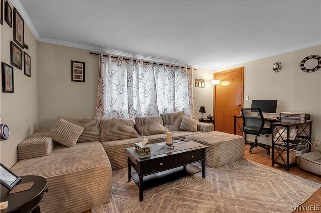 18 Fath Drive, Cheektowaga, NY 14225