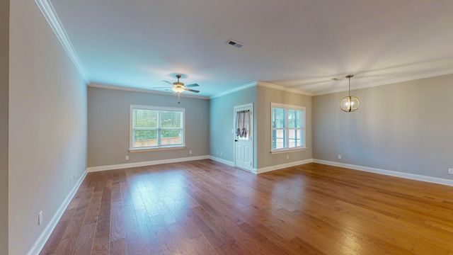8019 Cobblestone Drive SW, Cleveland, TN 37311