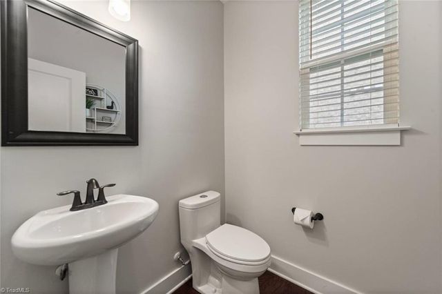 1423 Blooming Mountain Way, Kernersville, NC 27284