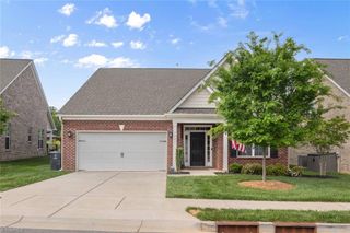 1423 Blooming Mountain Way, Kernersville, NC 27284