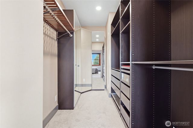826 30th Avenue, Seattle, WA 98122