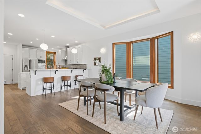 826 30th Avenue, Seattle, WA 98122