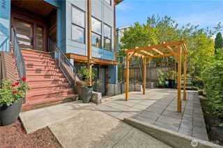 826 30th Avenue, Seattle, WA 98122