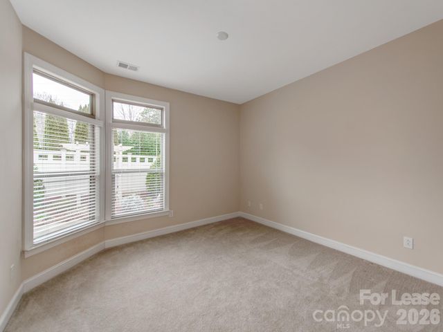 7905 Parknoll Drive, Huntersville, NC 28078