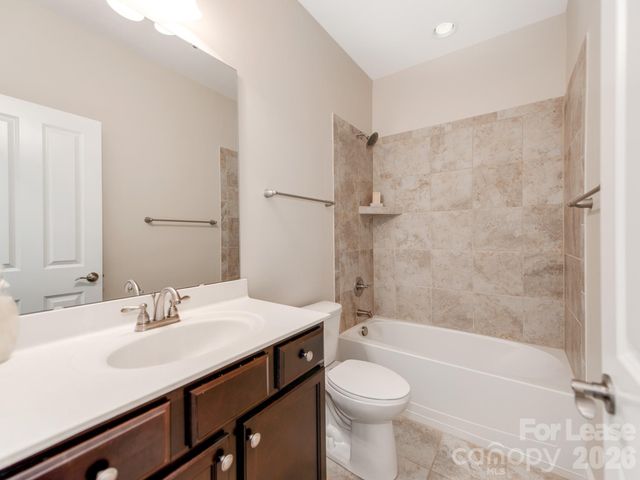 7905 Parknoll Drive, Huntersville, NC 28078