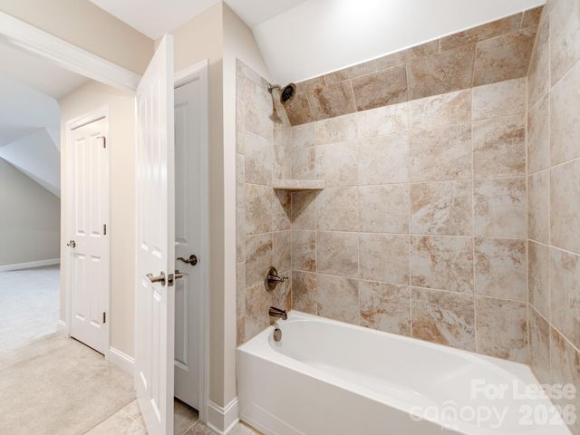 7905 Parknoll Drive, Huntersville, NC 28078