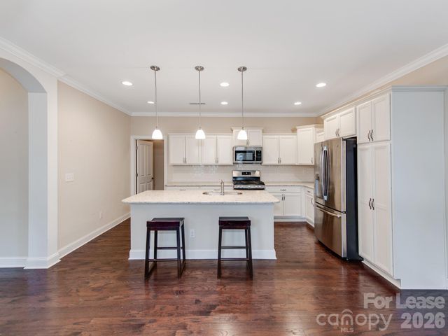 7905 Parknoll Drive, Huntersville, NC 28078