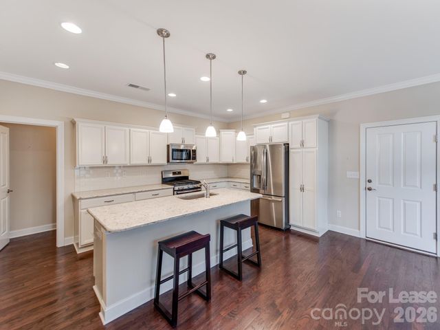 7905 Parknoll Drive, Huntersville, NC 28078