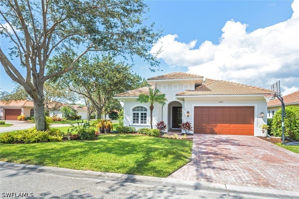 10800 Fieldfair DR, Naples, FL 34119