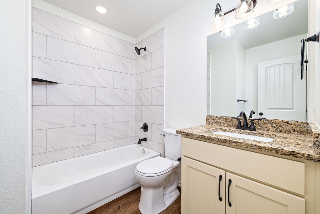 Image 19 of property listing at 3607 Grape Creek Road, San Angelo, TX 76903