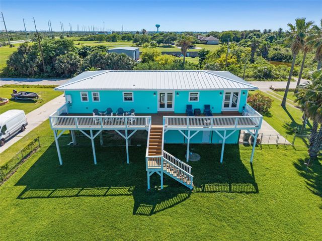3527 9 Mile Road, Galveston, TX 77554