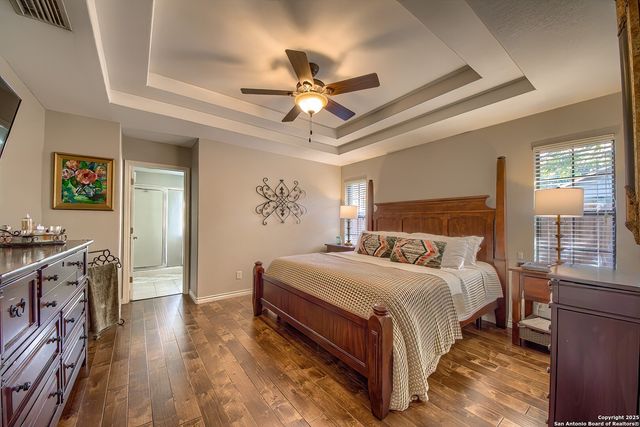 1206 31st Street, Hondo, TX 78861