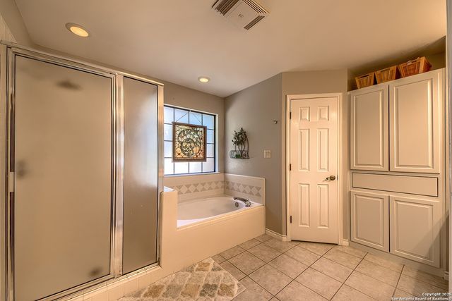 1206 31st Street, Hondo, TX 78861