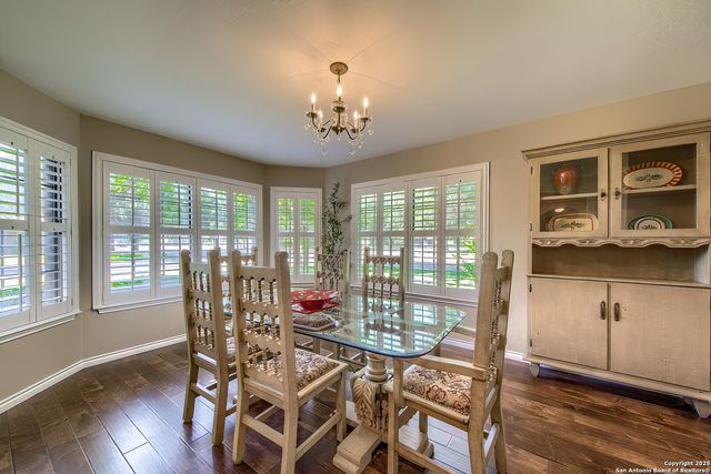 1206 31st Street, Hondo, TX 78861