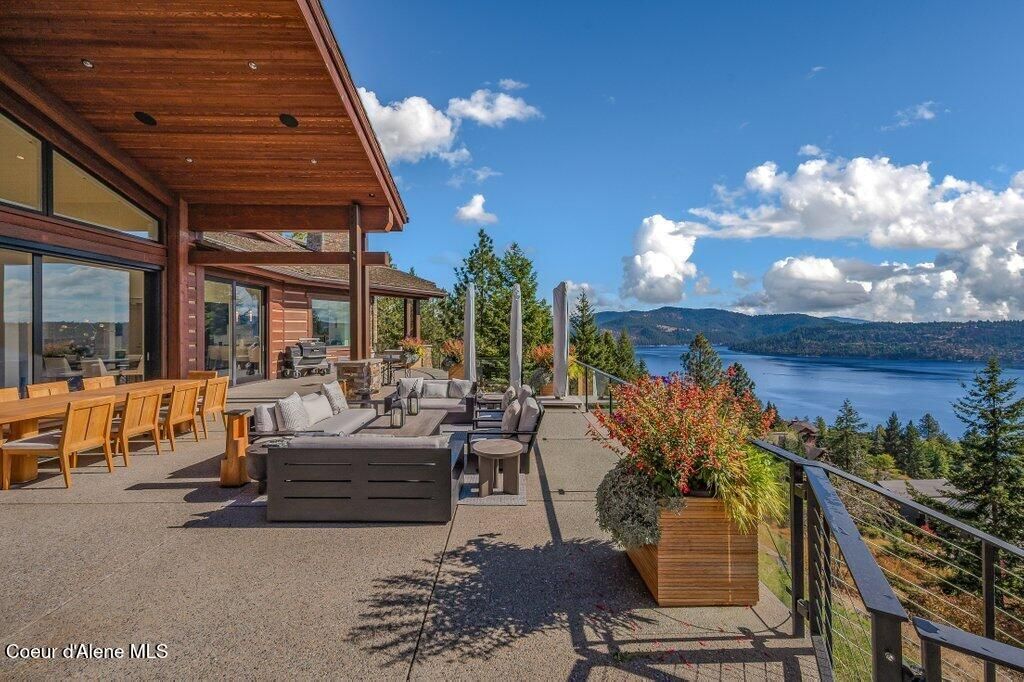 6252 W PLATINUM DR, Coeur d'Alene, ID 83814 photo 12