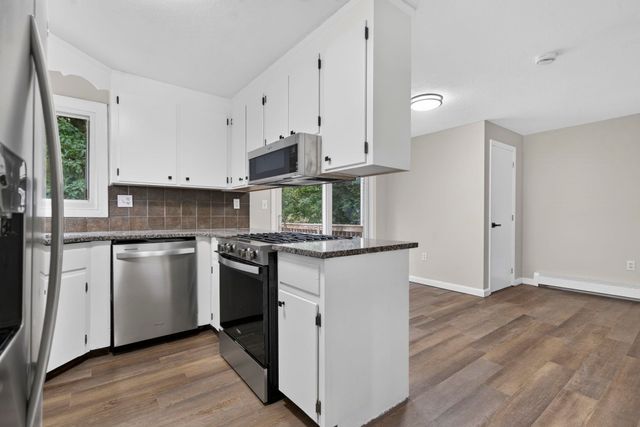 30 Paxton Terrace, Nashua, NH 03064