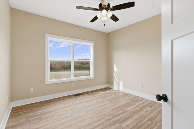 88 Castle St, Mcminnville, TN 37110