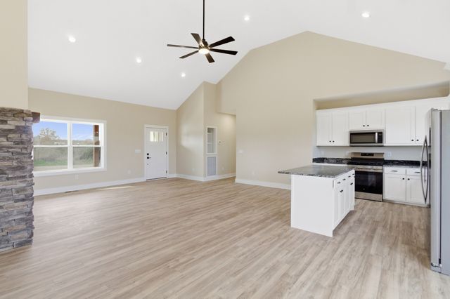 88 Castle St, Mcminnville, TN 37110