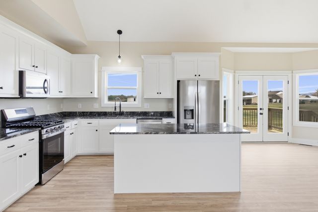 88 Castle St, Mcminnville, TN 37110