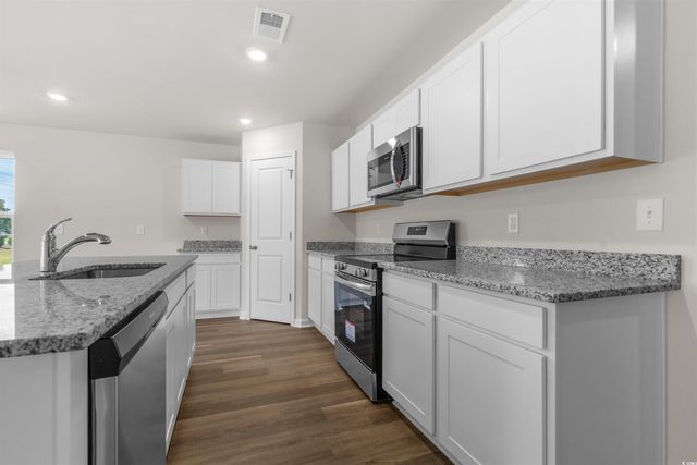 40 Cape Point Dr., Conway, SC 29527