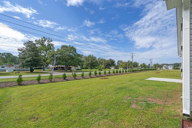 40 Cape Point Dr., Conway, SC 29527