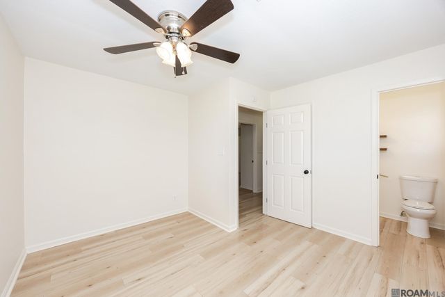 11455 Hooper Rd, Baton Rouge, LA 70818