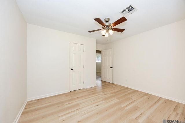 11455 Hooper Rd, Baton Rouge, LA 70818