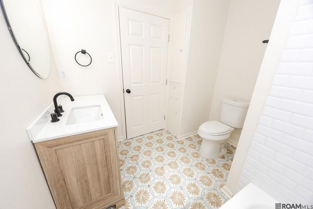 11455 Hooper Rd, Baton Rouge, LA 70818