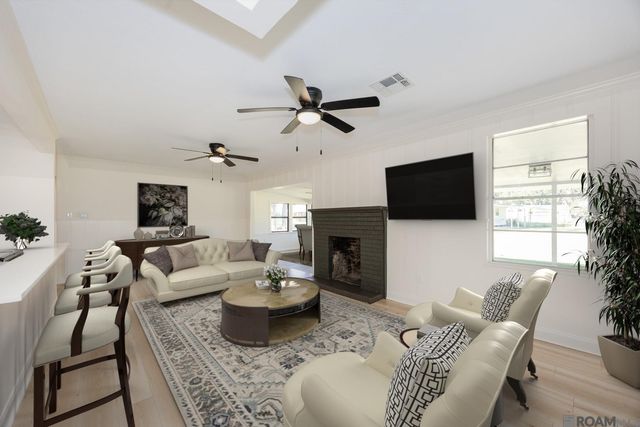 11455 Hooper Rd, Baton Rouge, LA 70818