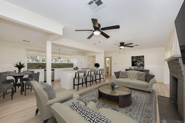 11455 Hooper Rd, Baton Rouge, LA 70818