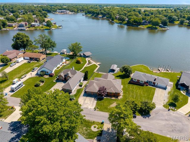 672 Monaco Drive, Edwardsville, IL 62025