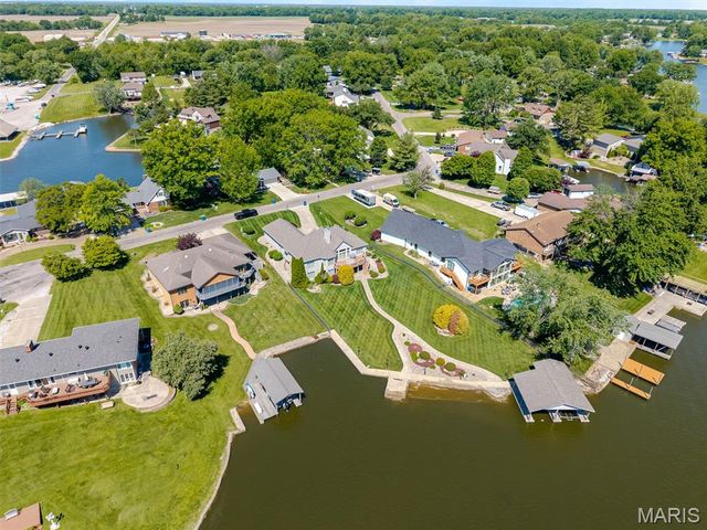 672 Monaco Drive, Edwardsville, IL 62025
