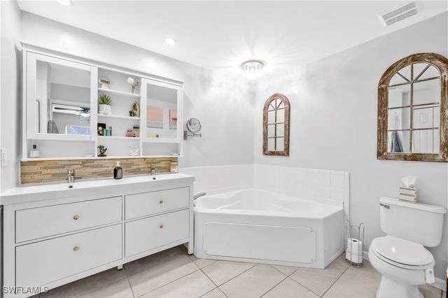 11741 Red Hibiscus DR, Bonita Springs, FL 34135