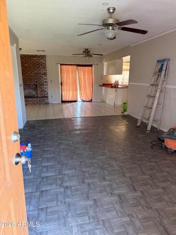 6020 W PIERCE Street, Phoenix, AZ 85043