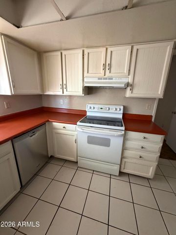 6020 W PIERCE Street, Phoenix, AZ 85043