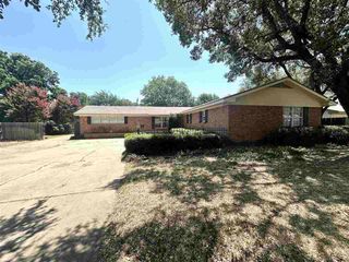 4403 MARTINIQUE STREET, Wichita Falls, TX 76308