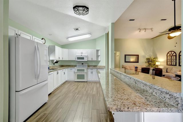 1612 FAIRWAY OAKS DRIVE, Palmetto, FL 34221