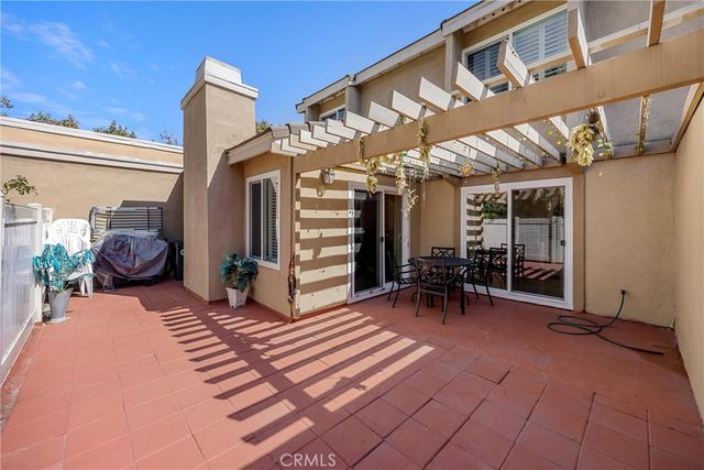 1183 Mountain Gate, Upland, CA 91786