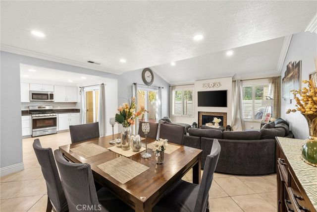 1183 Mountain Gate, Upland, CA 91786
