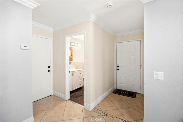 1183 Mountain Gate, Upland, CA 91786