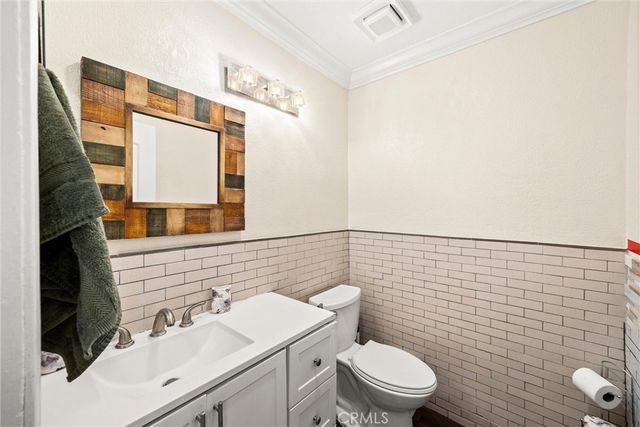 1183 Mountain Gate, Upland, CA 91786