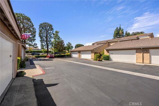 1183 Mountain Gate, Upland, CA 91786