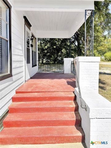 101 N San Marcos, Hearne, TX 77859